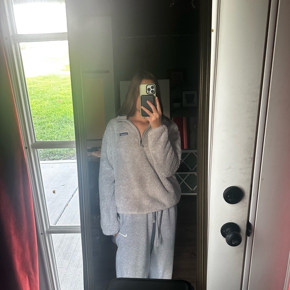 Women’s large Los Gatos fleece pullover. Perfect condition! - Picture 7 of 7